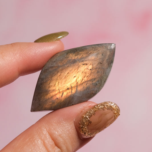 Labradorite Cabochon B
